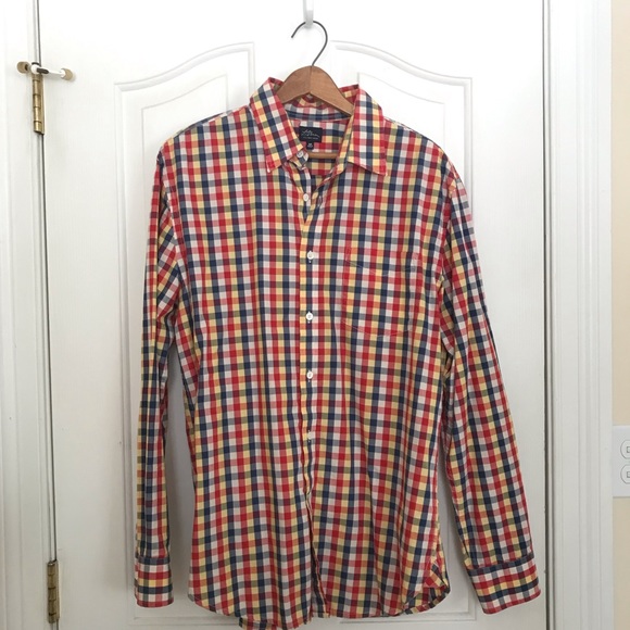 L.L. Bean Signature button down - Picture 2 of 2